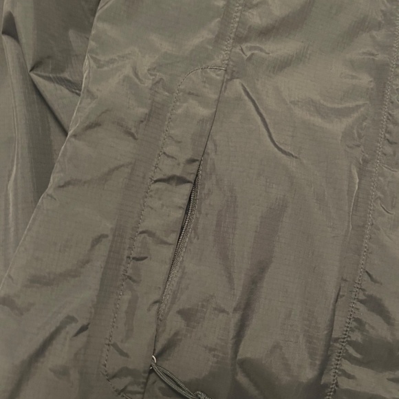 The North Face Hyvent Shell Jacket Size Small Women's Black - Picture 5 of 7